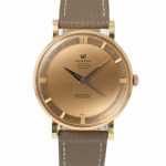 Universal Genève - Polerouter De Luxe 18k Ref 10360/1